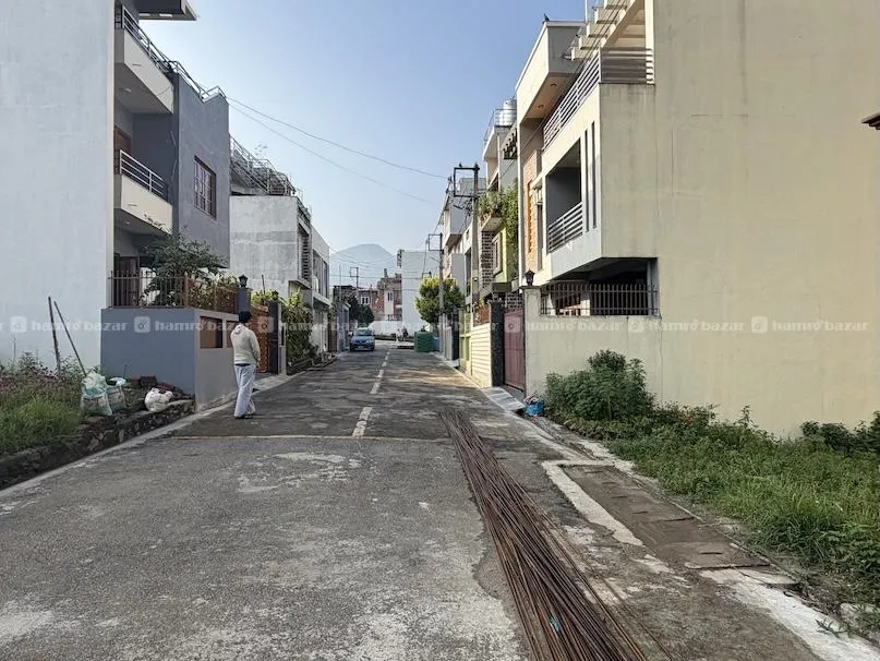 Premium land Sale in Darjeeling Heights Colony 6