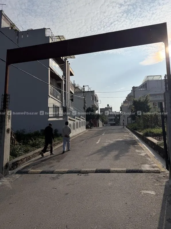 Premium land Sale in Darjeeling Heights Colony 4