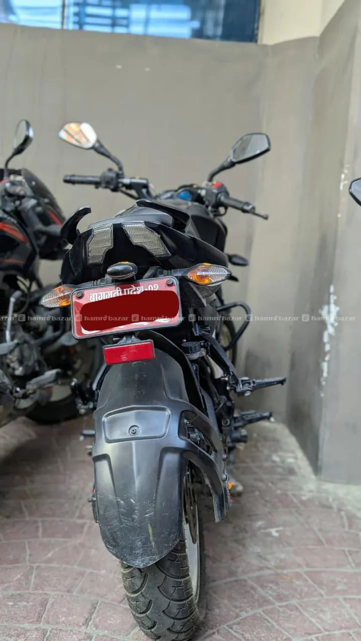 Bajaj NS 200 BS6 FI ABS 3