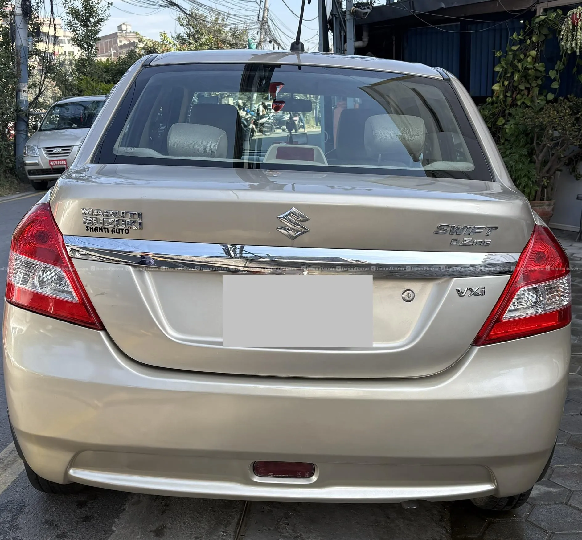 Single handed 2013 model swift dezire vxi on sale 4