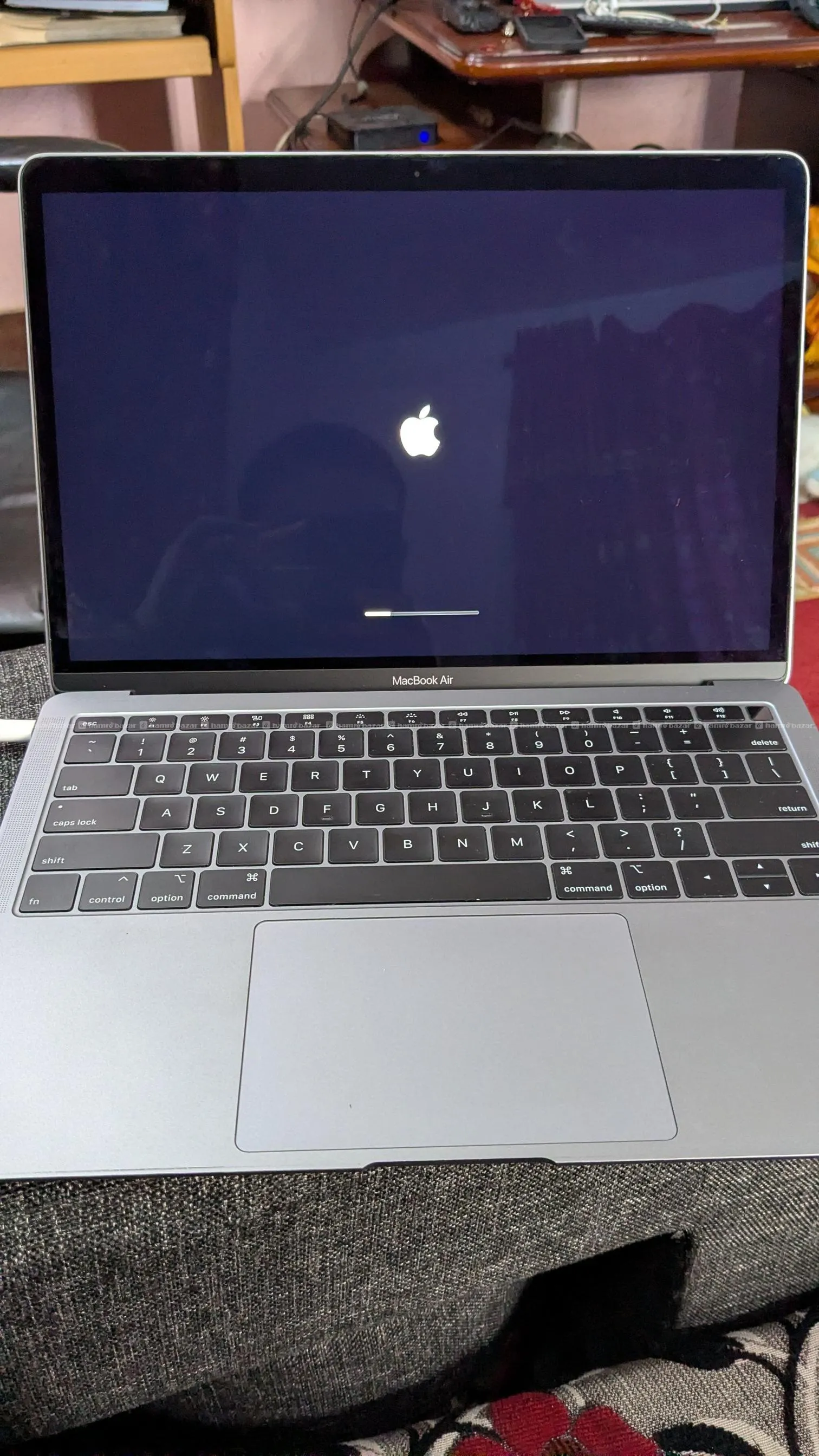 Macbook Air 13-inch 2019 4