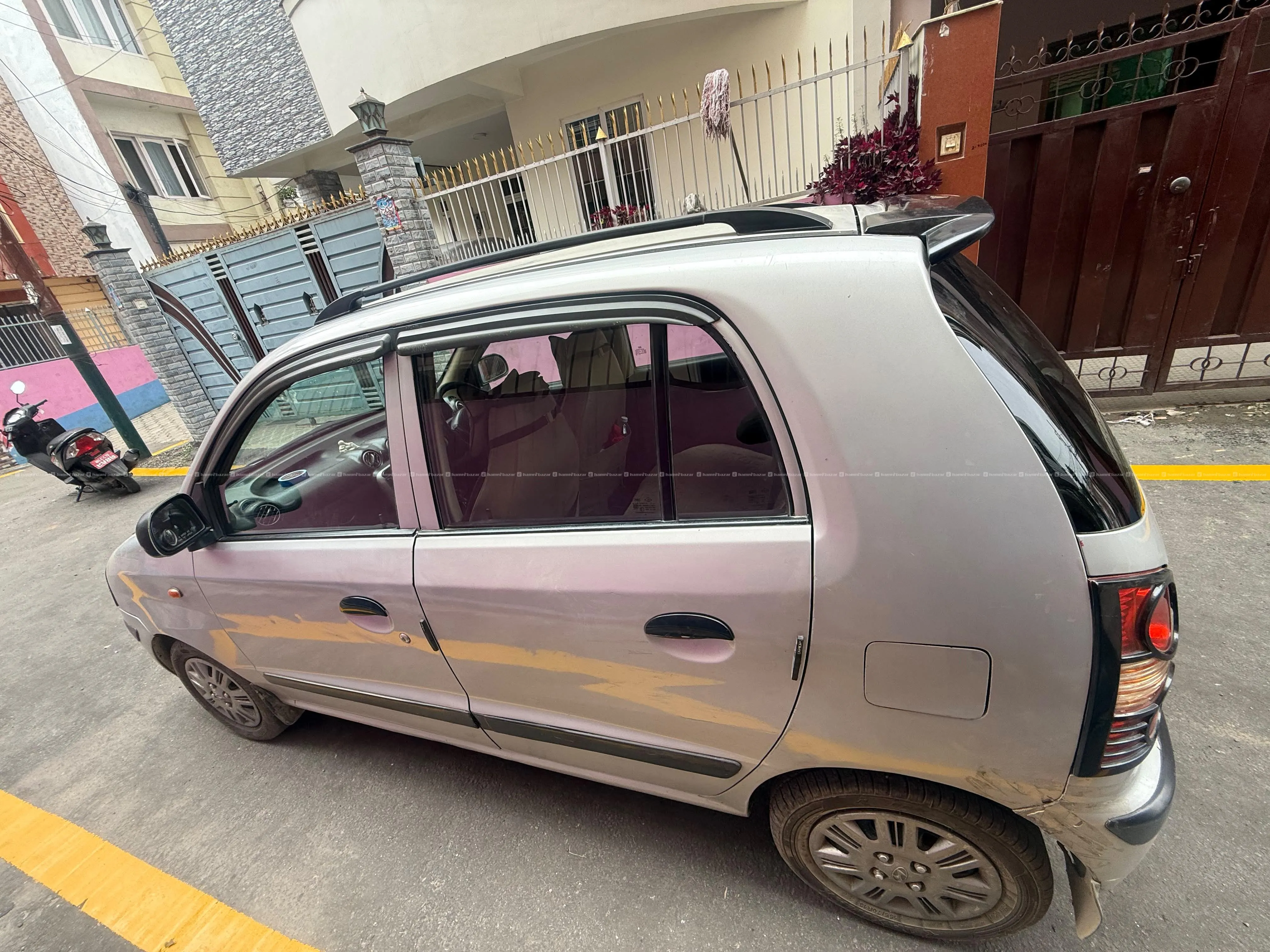hyundai santro on sale 2010 model 4