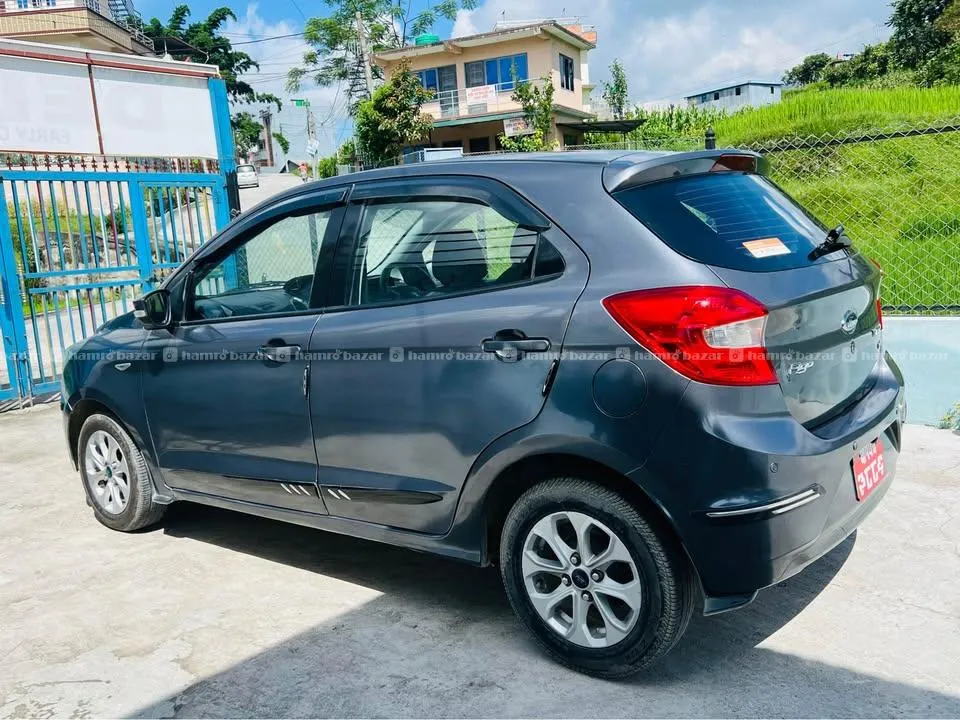 FORD FIGO TITANIUM TDCI 3