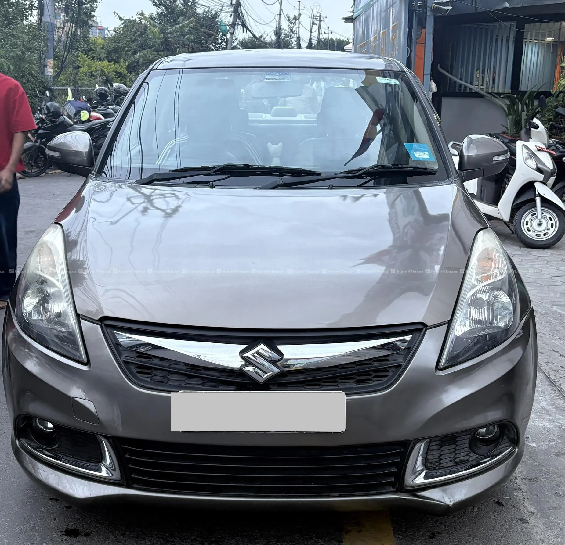 single handed 2016 model swift dezire zxi on sale