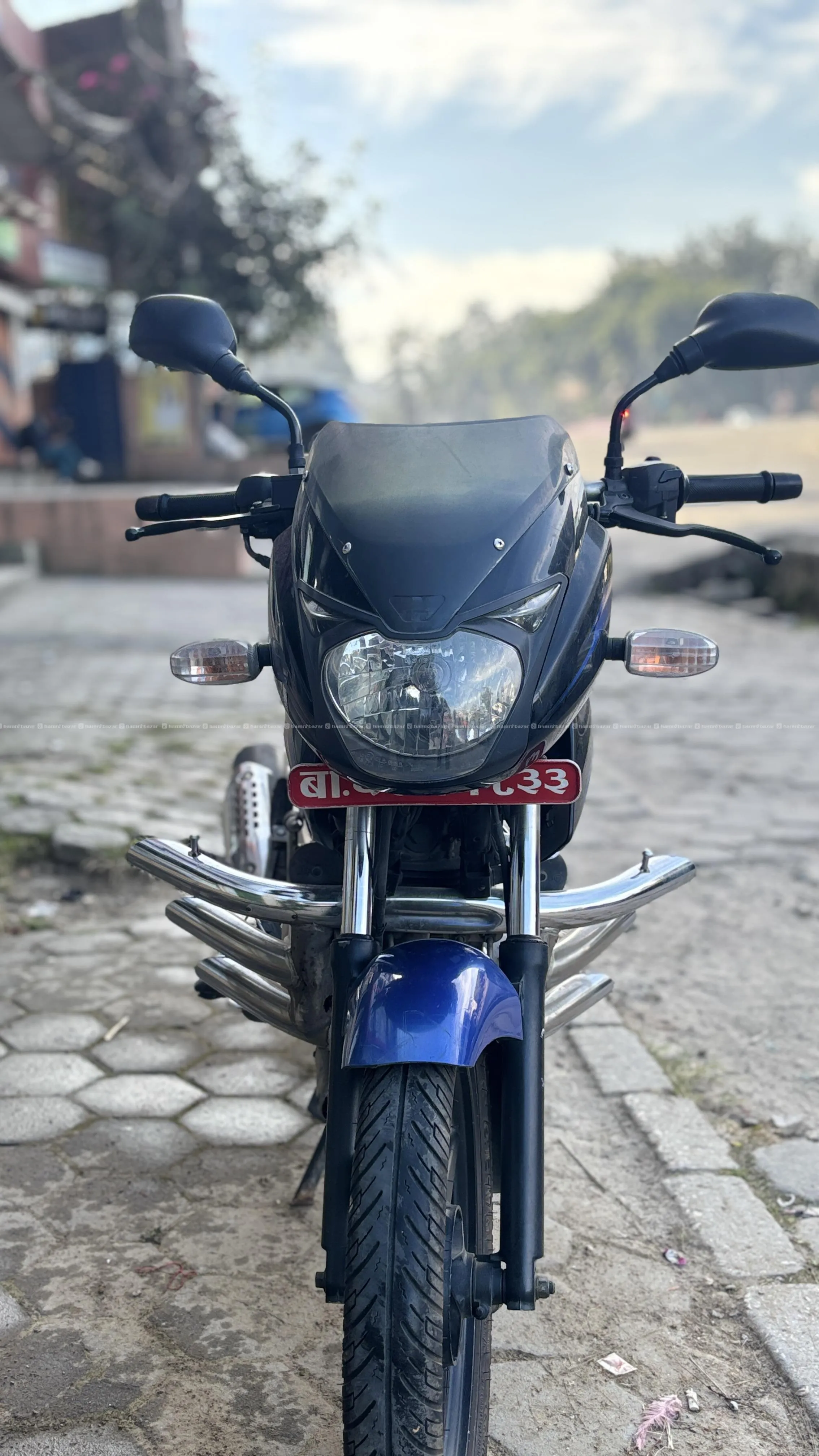 BAJAJ Pulsar 150